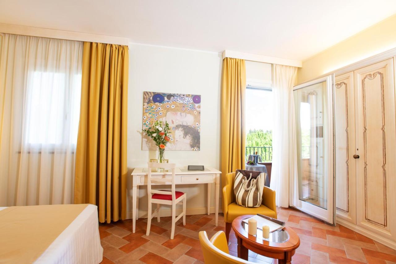 Aparthotel Antica Fornace Principina Terra Exterior foto