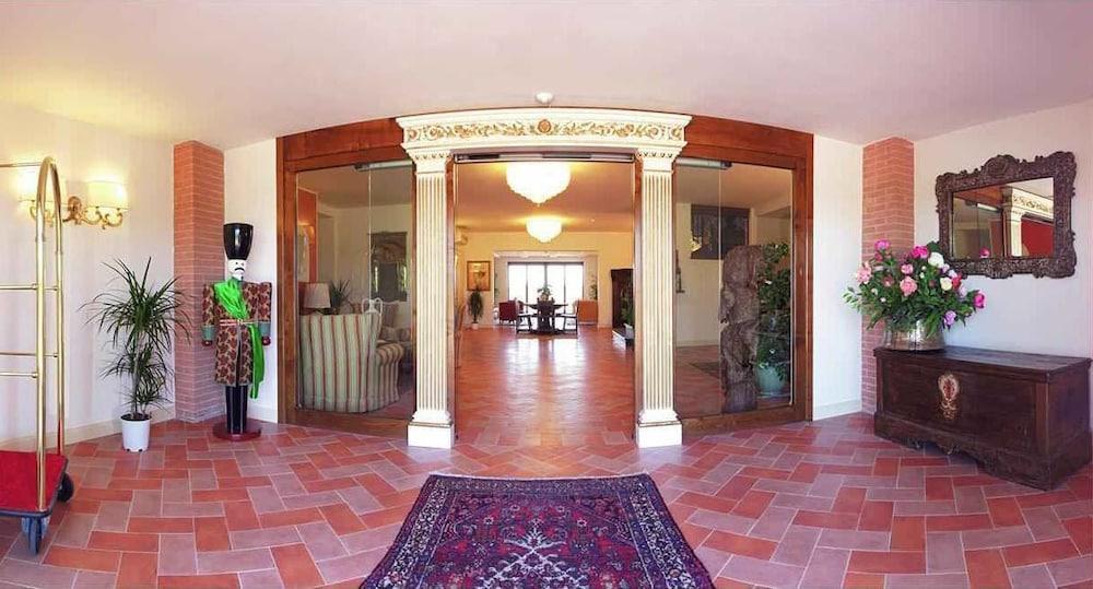 Aparthotel Antica Fornace Principina Terra Exterior foto